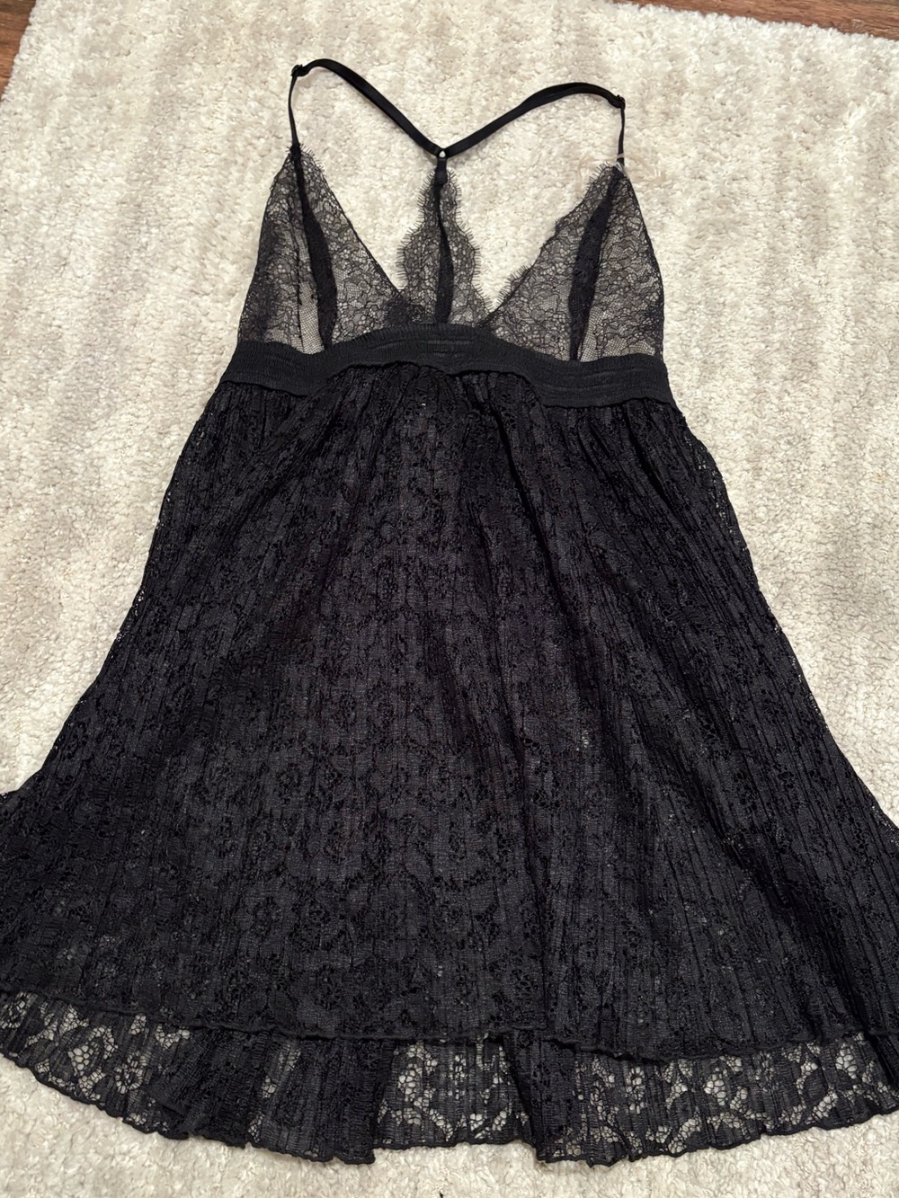 Vs babydoll pleated lace slip